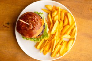CHEESE BURGER